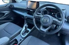 2022-toyota-yaris-15-vvt-i-design-small-17