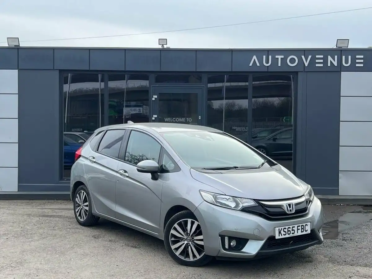 2015-honda-jazz-13-i-vtec-ex-cvt-big-1