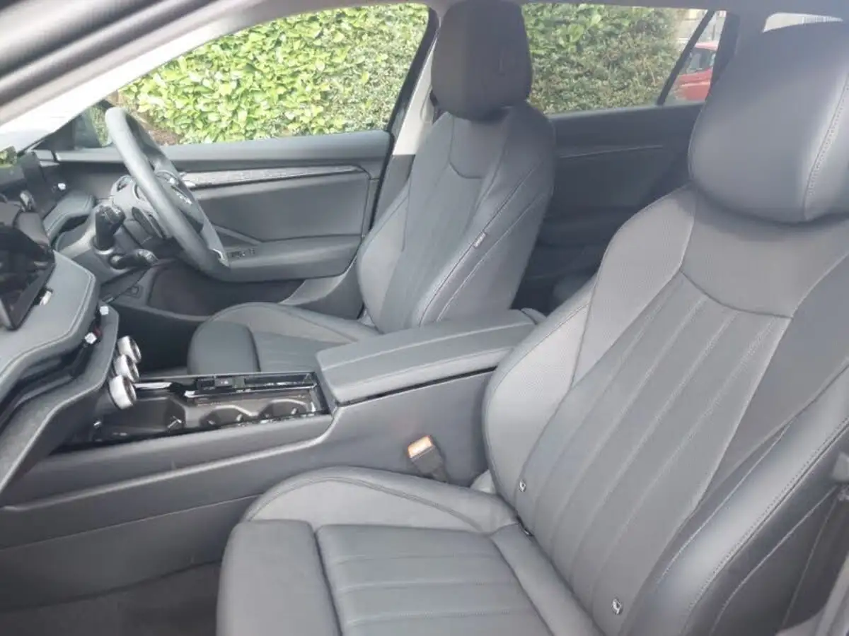 2024-skoda-superb-20tdi-se-l-150ps-scr-estate-dsg-big-4