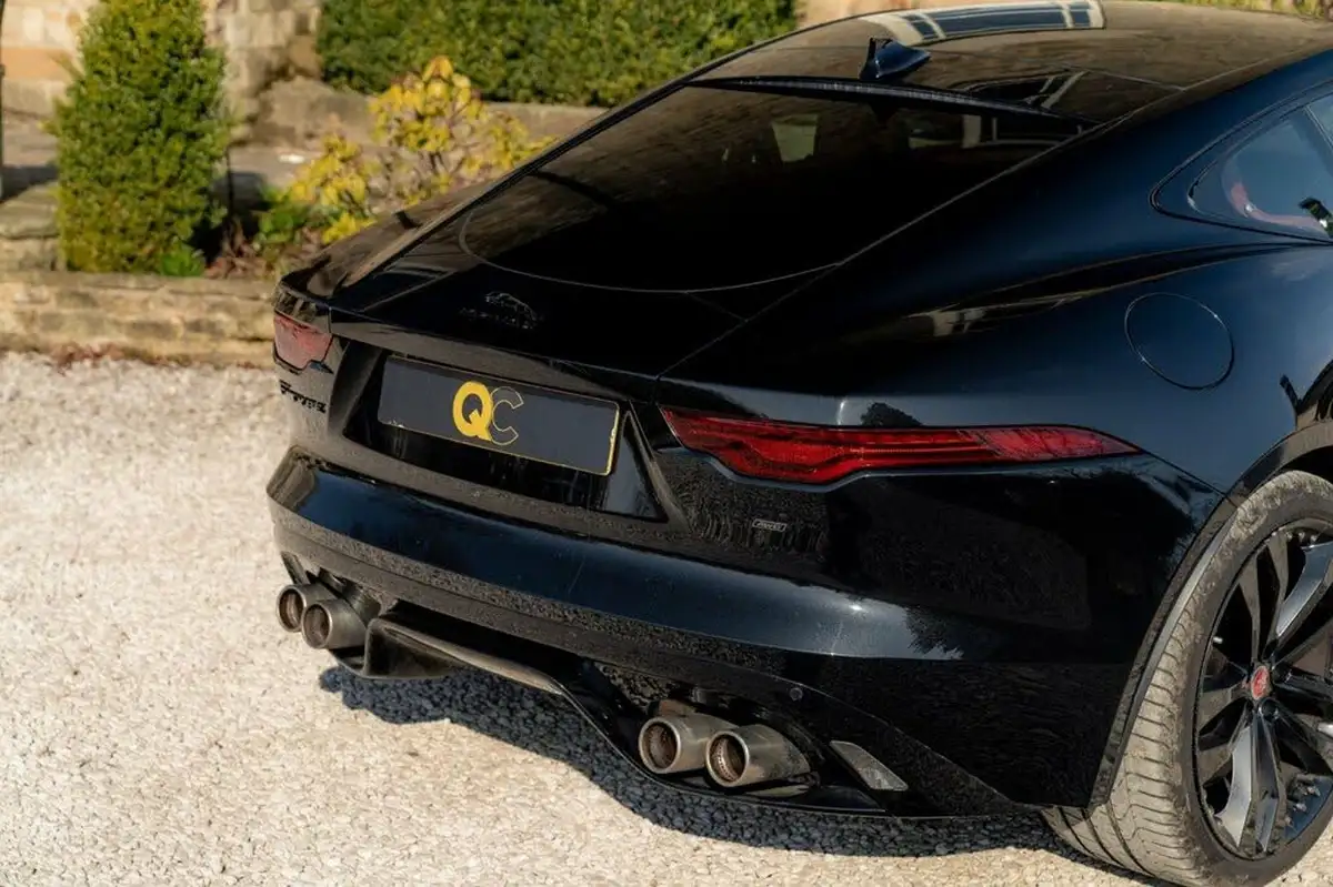 2022-jaguar-f-type-50-v8-p450-r-dynamic-black-awd-coupe-big-14
