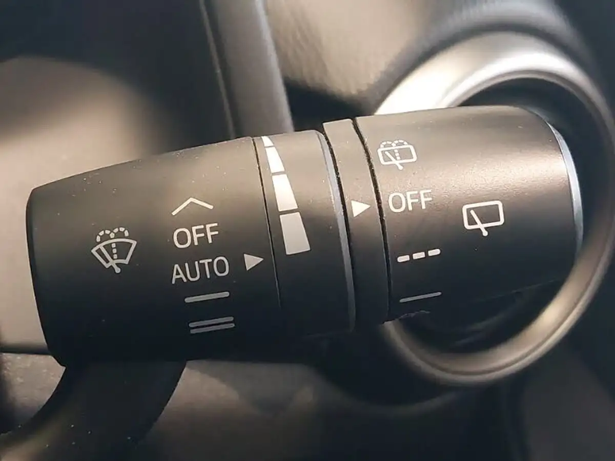 2021-mazda-mazda2-15-skyactiv-g-se-l-mhev-hybrid-big-18