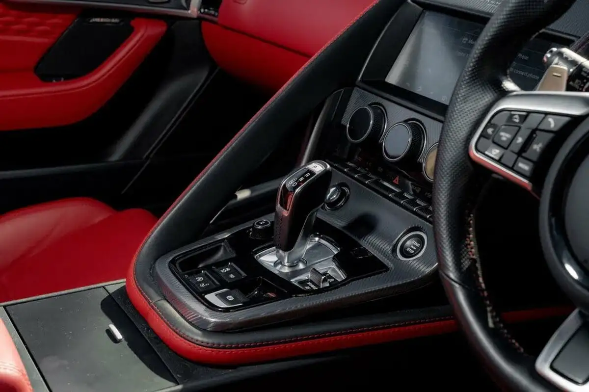 2022-jaguar-f-type-50-v8-p450-r-dynamic-black-awd-coupe-big-38