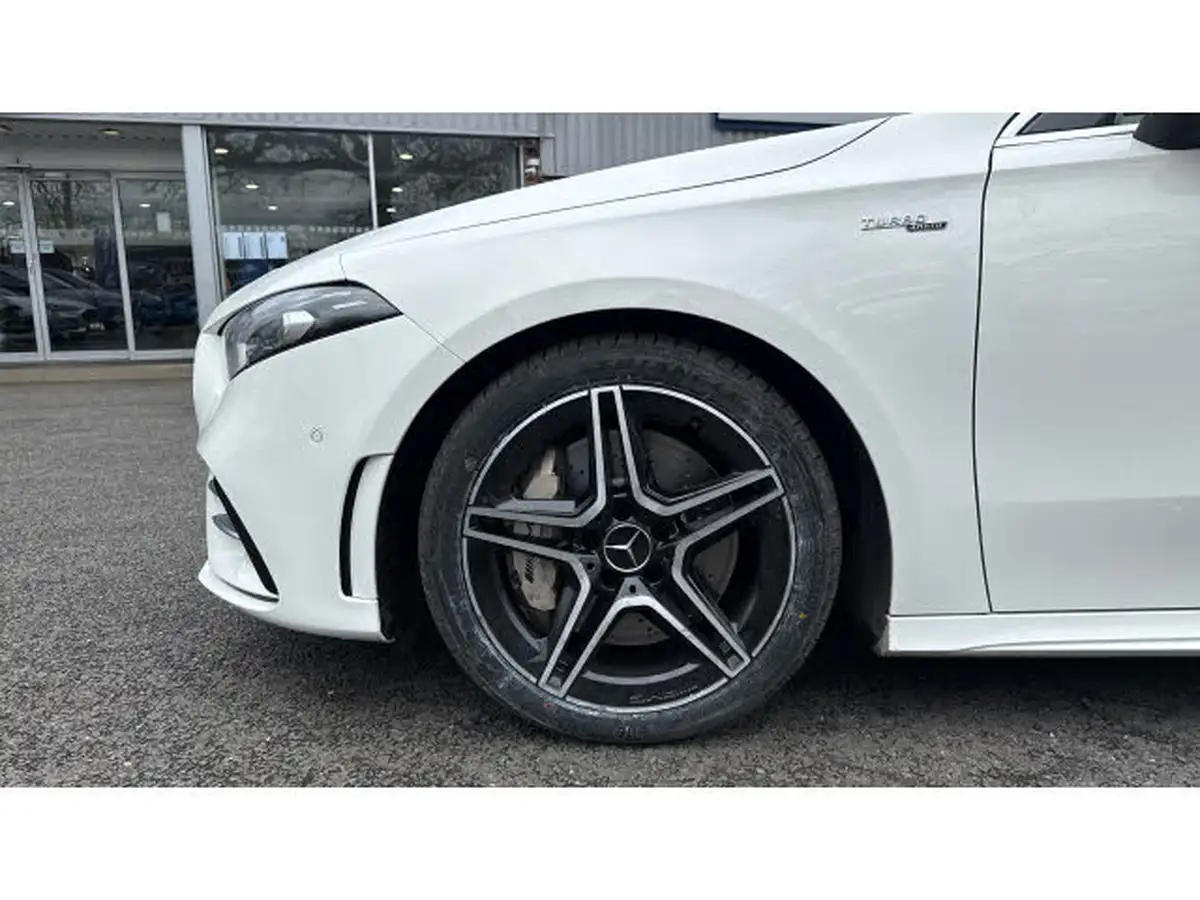 2019-mercedes-benz-a-class-20-a35-amg-premium-plus-hatchback-5d-big-21