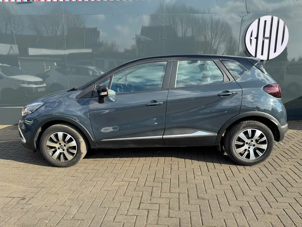 2019-renault-captur-09-tce-play-big-5