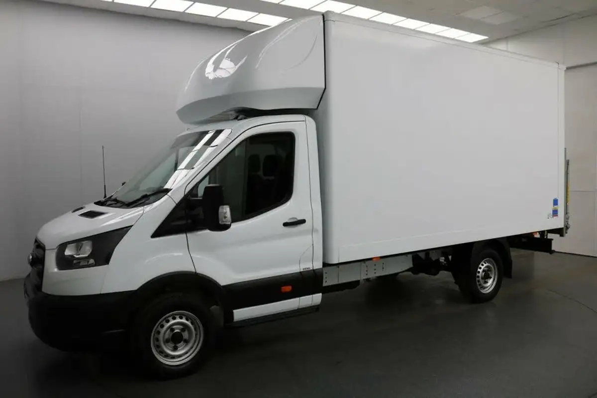 2023-ford-transit-20tdci-350-l2h1-leader-130pseu6dt-fwd-cab-big-10