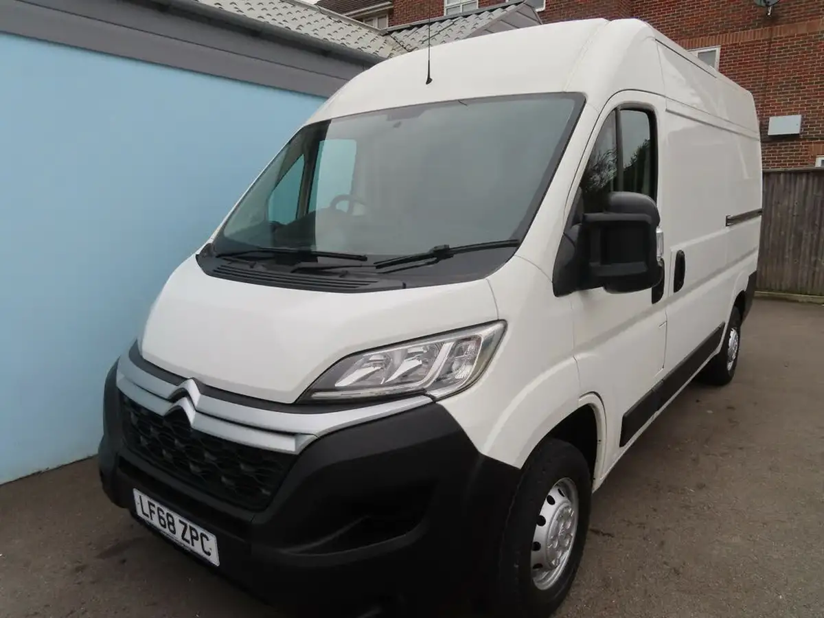 2018-citroen-relay-20bluehdi-33-l2h2-enterprise-130eu6-big-6