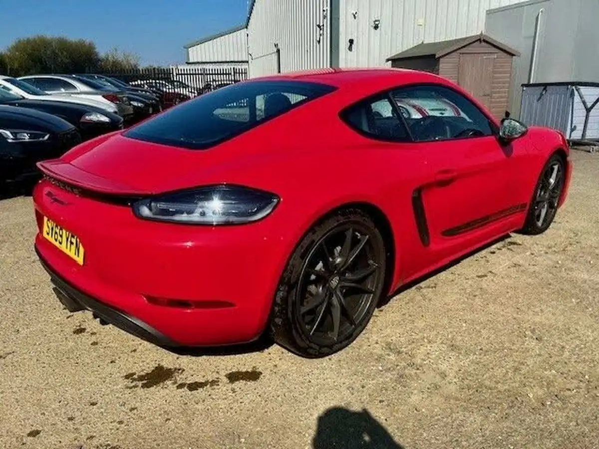 2019-porsche-cayman-718-20-cayman-t-pdk-big-4