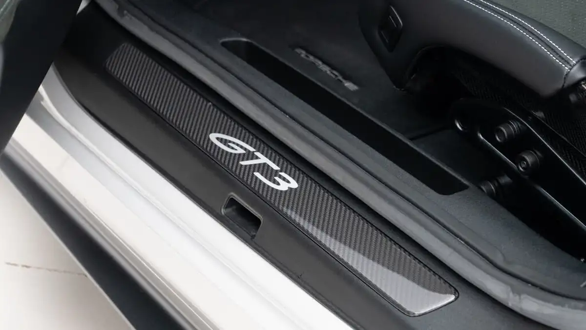 2023-porsche-911-40-gt3-pdk-big-29