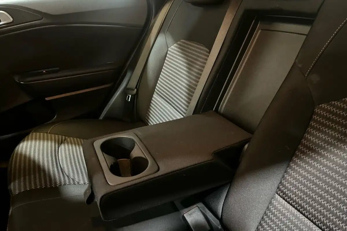2021-kia-xceed-10-t-gdi-2-big-32