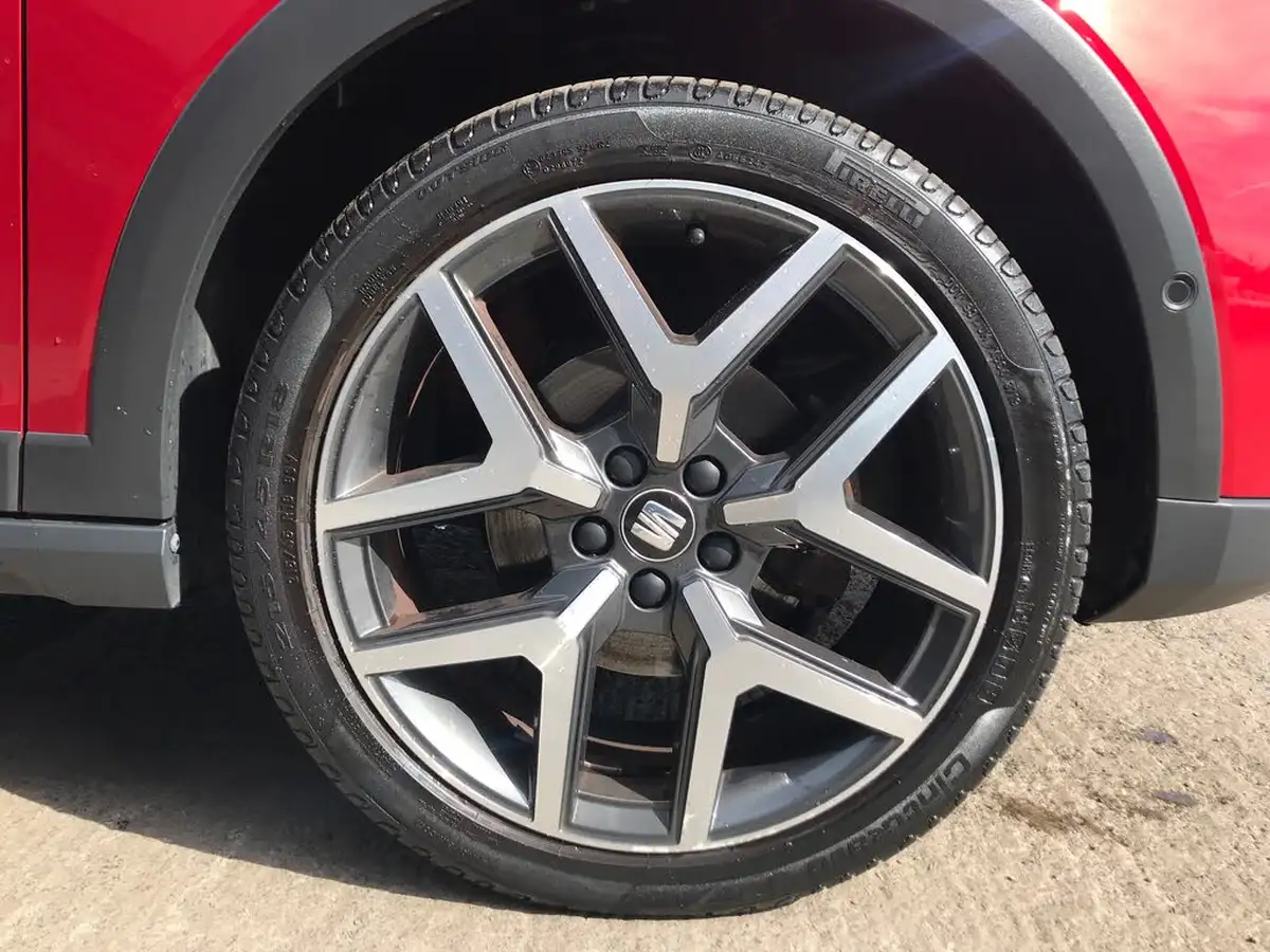 2020-seat-arona-10-tsi-xcellence-lux-115ps-dsg-big-11