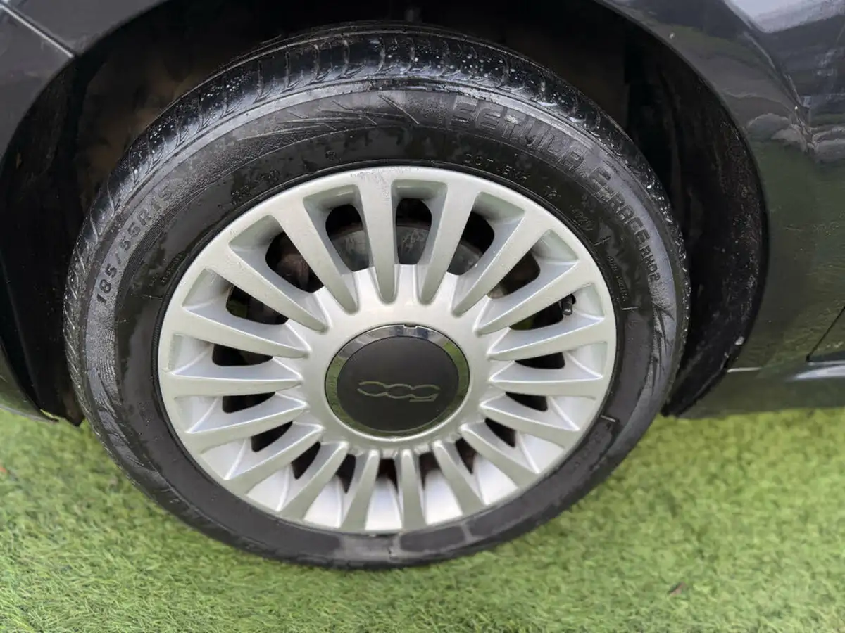 2010-fiat-500-09-lounge-twinair-ss-big-32