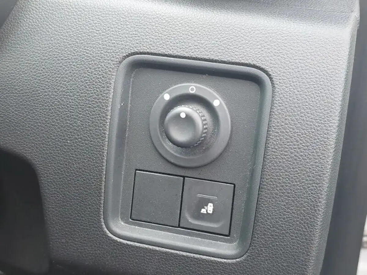 2021-dacia-duster-13-tce-prestige-130bhp-1333cc-big-11
