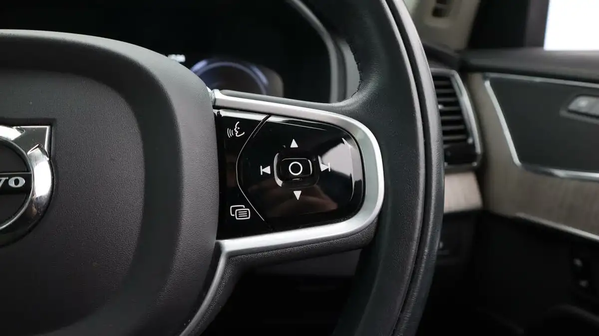 2020-volvo-xc90-20-t8-inscription-plug-in-hybrid-big-29