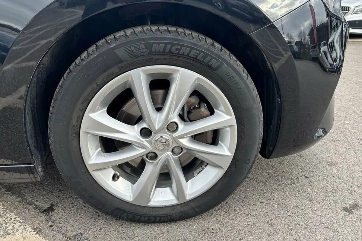 2020-vauxhall-corsa-12-turbo-se-premium-auto-big-10