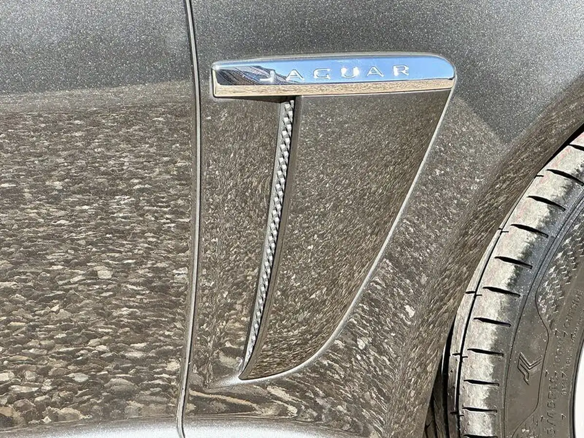 2015-jaguar-xf-22td-luxury-200ps-saloon-4d-big-14