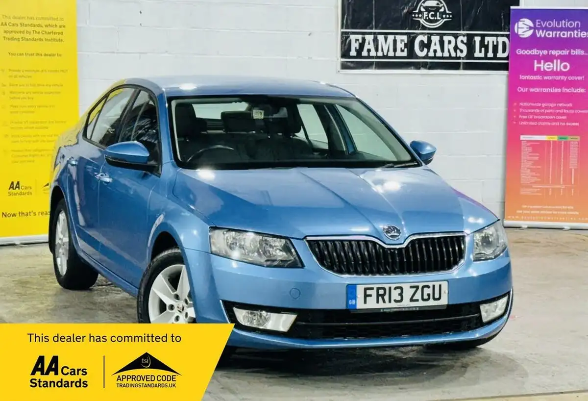 2013-skoda-octavia-16tdi-se-hatchback-dsg-big-0
