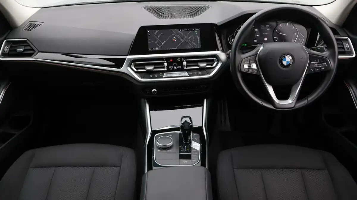 2021-bmw-3-series-20td-318d-se-pro-mht-saloon-4d-auto-big-13