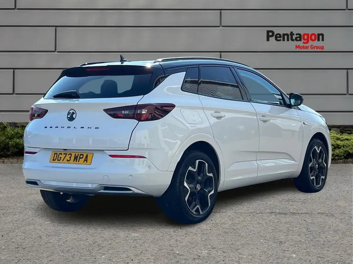 2023-vauxhall-grandland-12-ultimate-130ps-auto-big-3