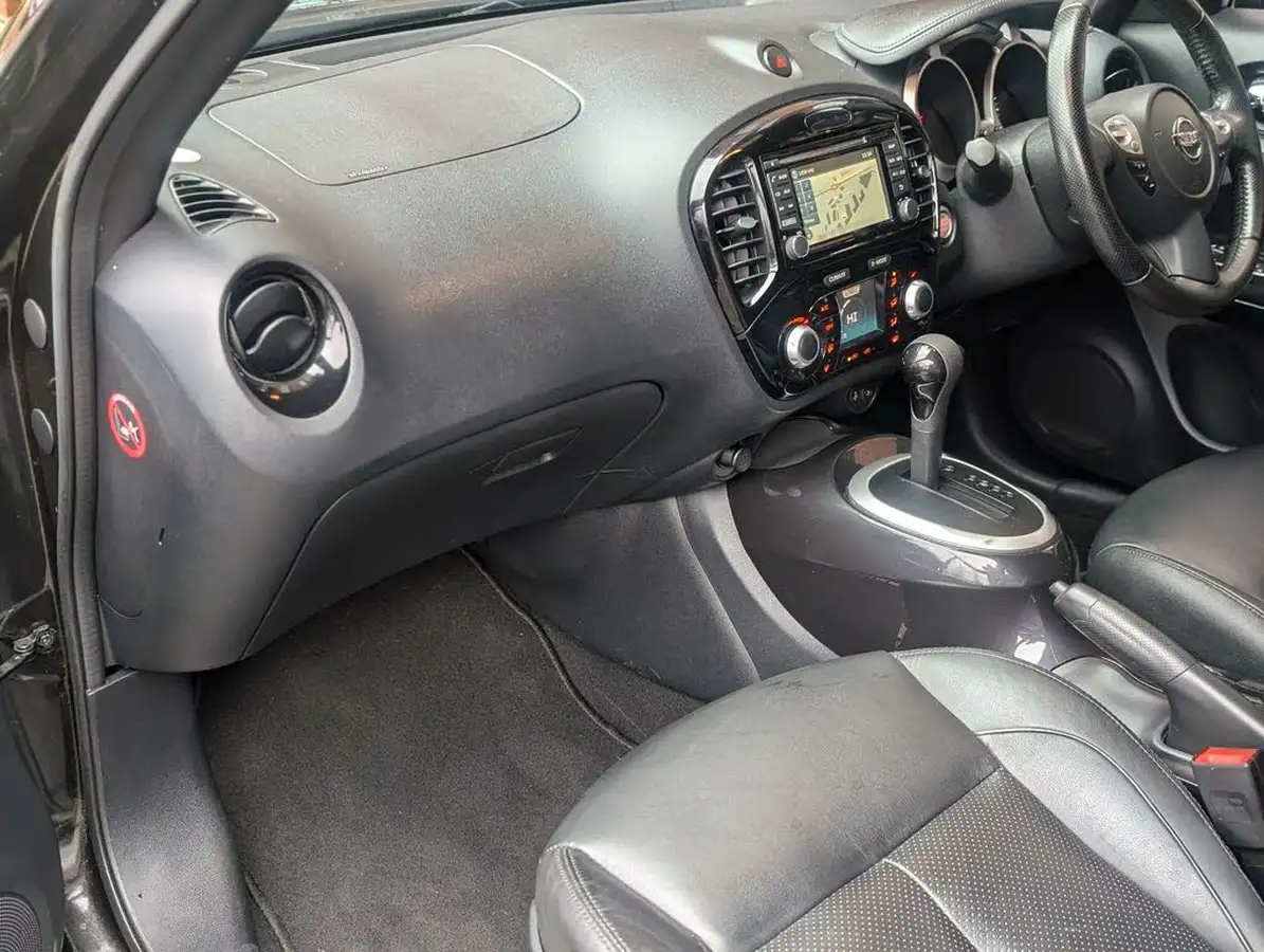 2015-nissan-juke-16-tekna-117ps-1598cc-xtronic-cvt-big-38