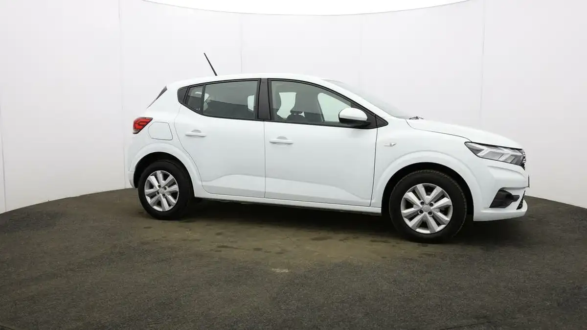 2023-dacia-sandero-10-tce-expression-90bhp-big-41