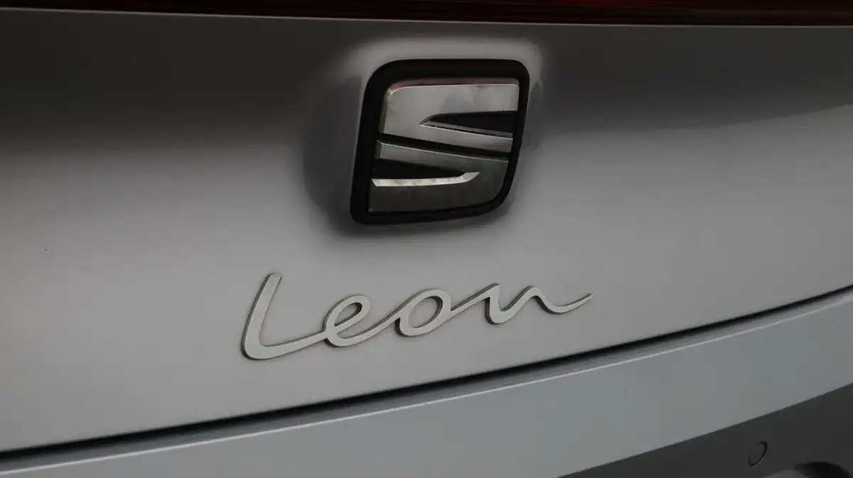 2021-seat-leon-10-tsi-evo-se-dynamic-hatchback-big-21