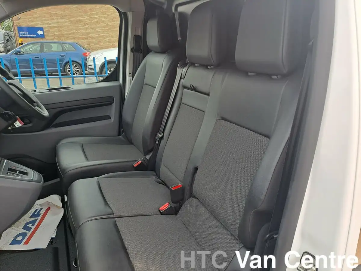 2022-fiat-scudo-e-tecnico-75kwh-swb-panel-big-11