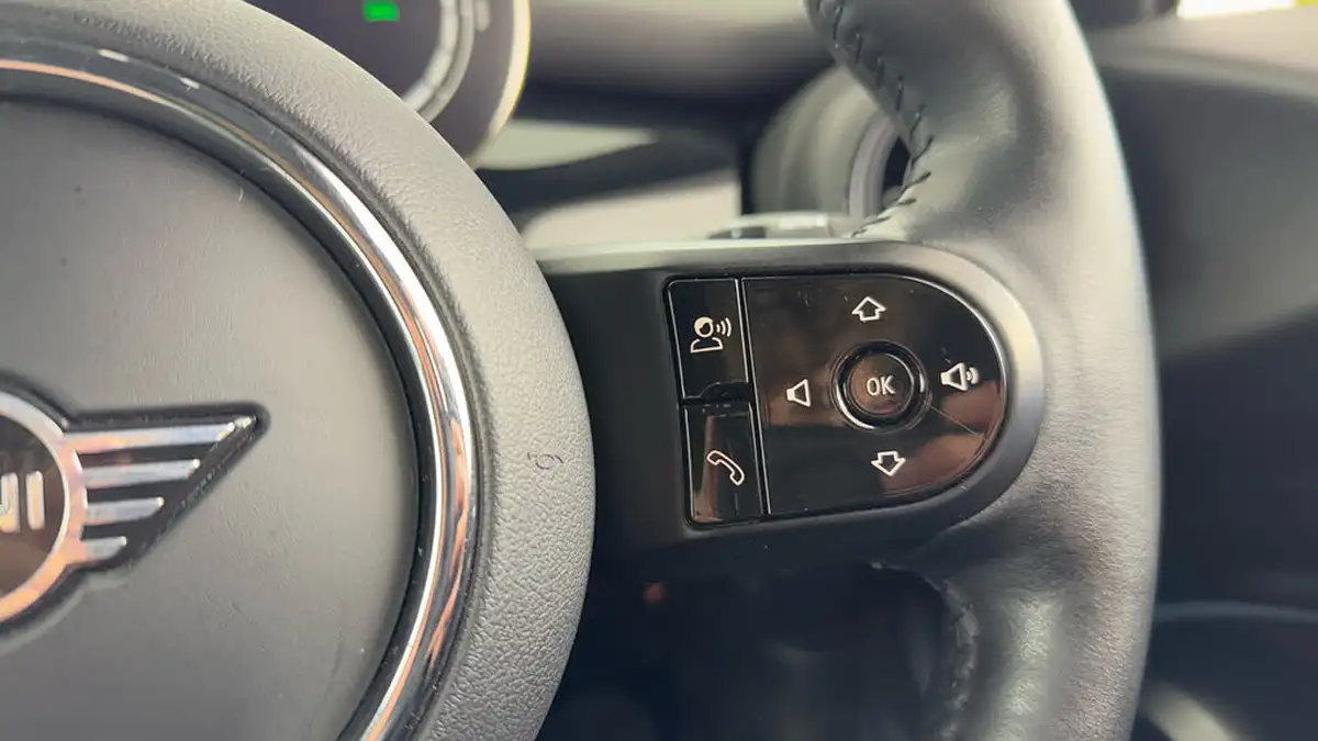 2021-mini-cooper-e-cooper-s-2-big-19