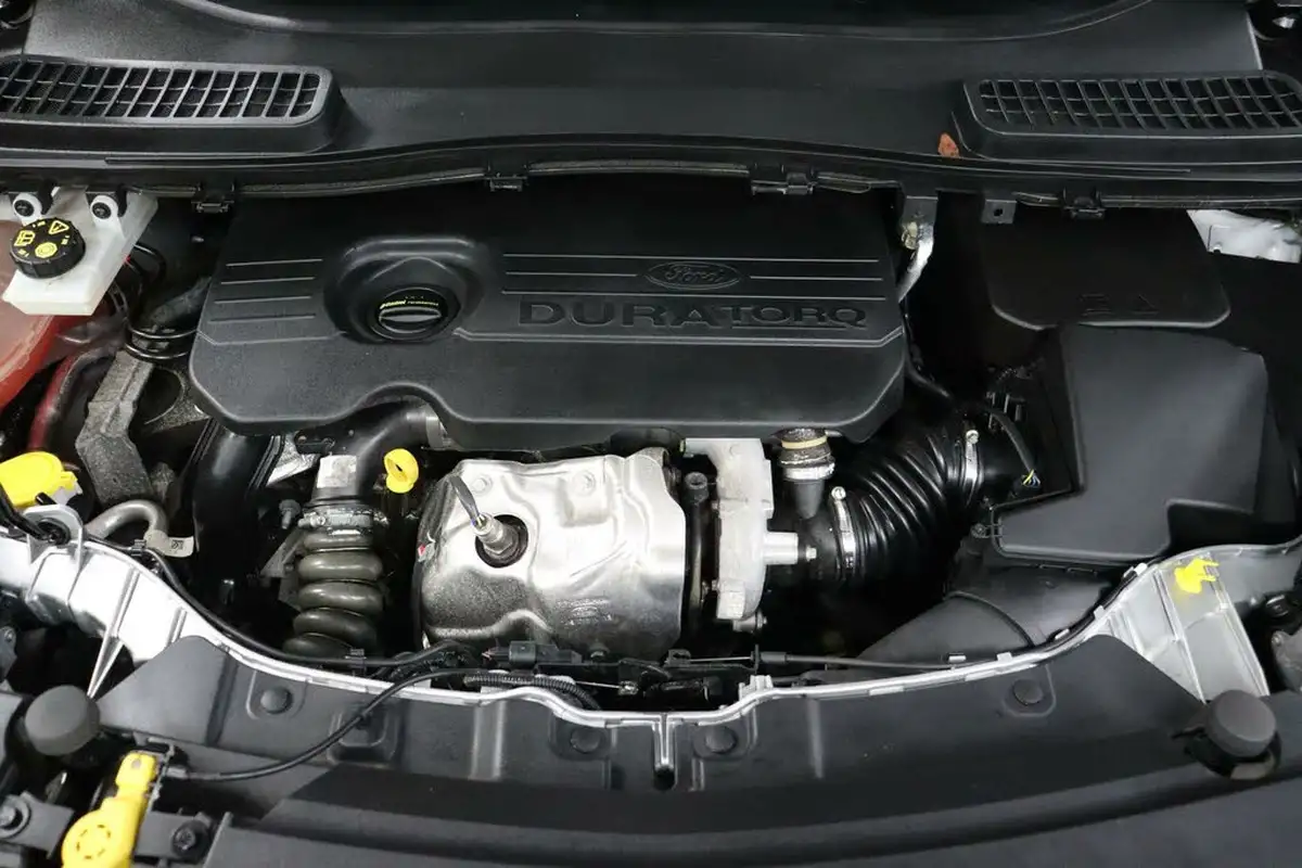 2019-ford-kuga-15tdci-st-line-ss-big-44