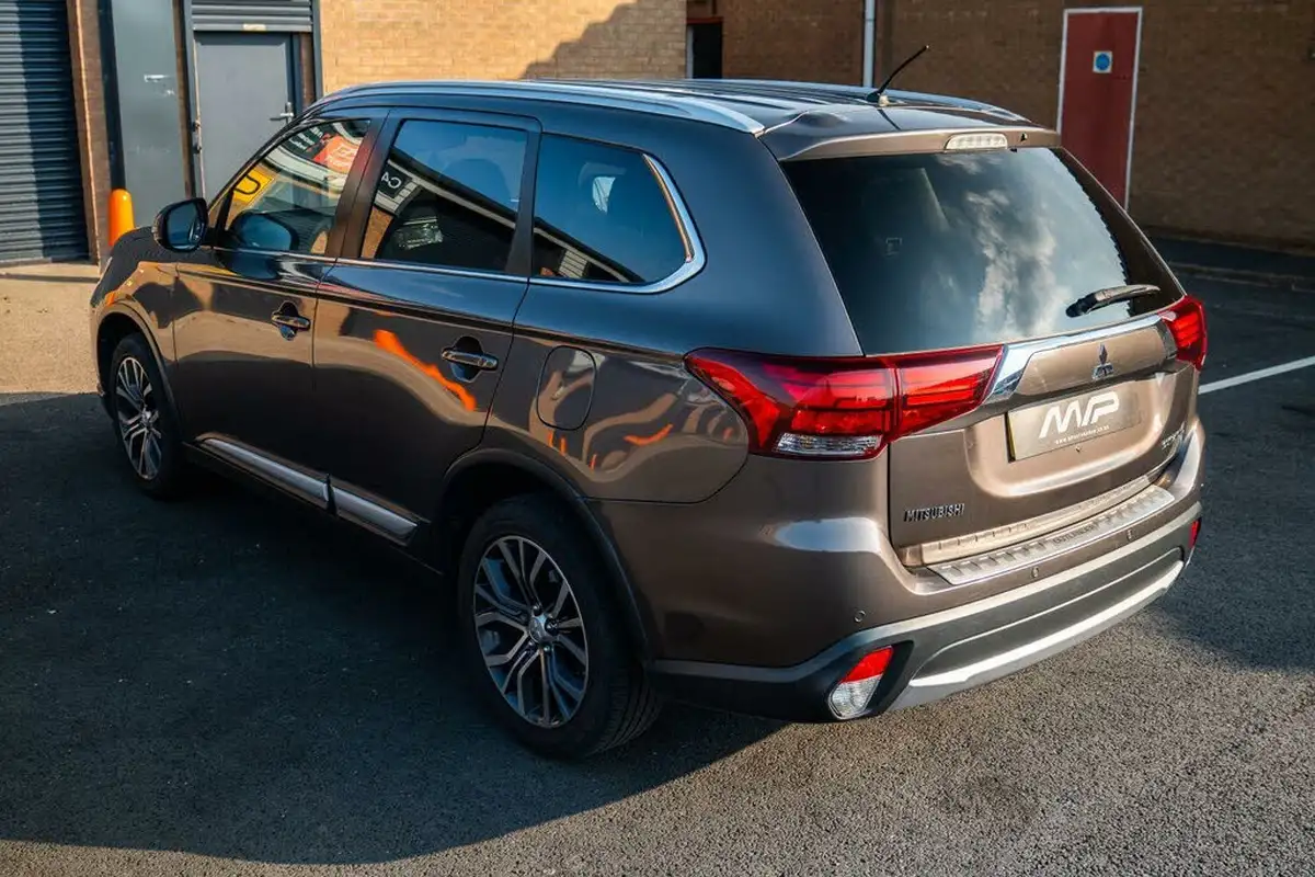 2016-mitsubishi-outlander-22di-d-gx3-7st-auto-big-50