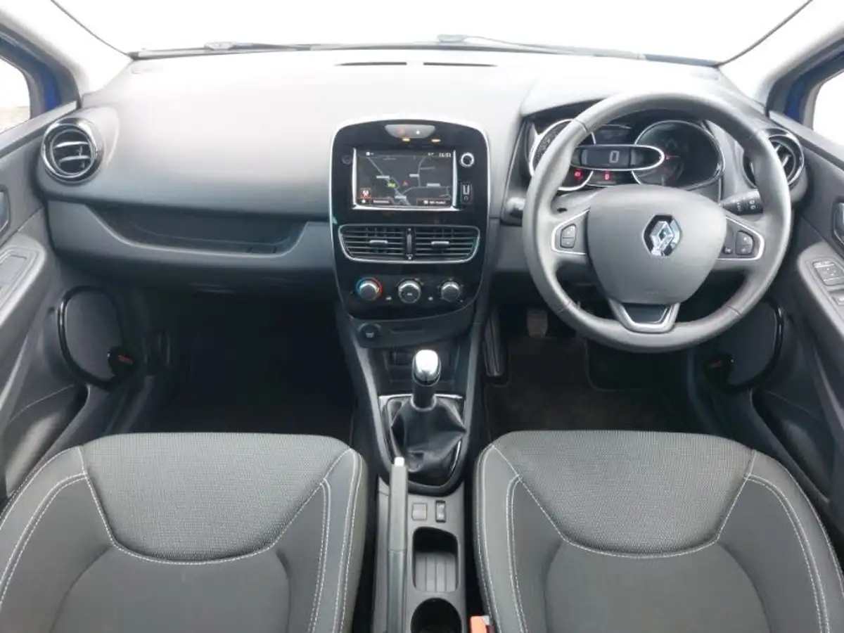 2019-renault-clio-09-tce-iconic-75ps-big-2