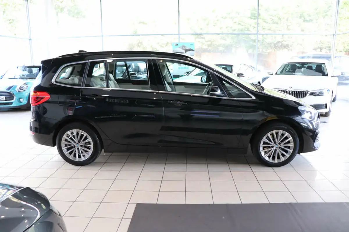 2019-bmw-2-series-20-220i-luxury-gran-big-8