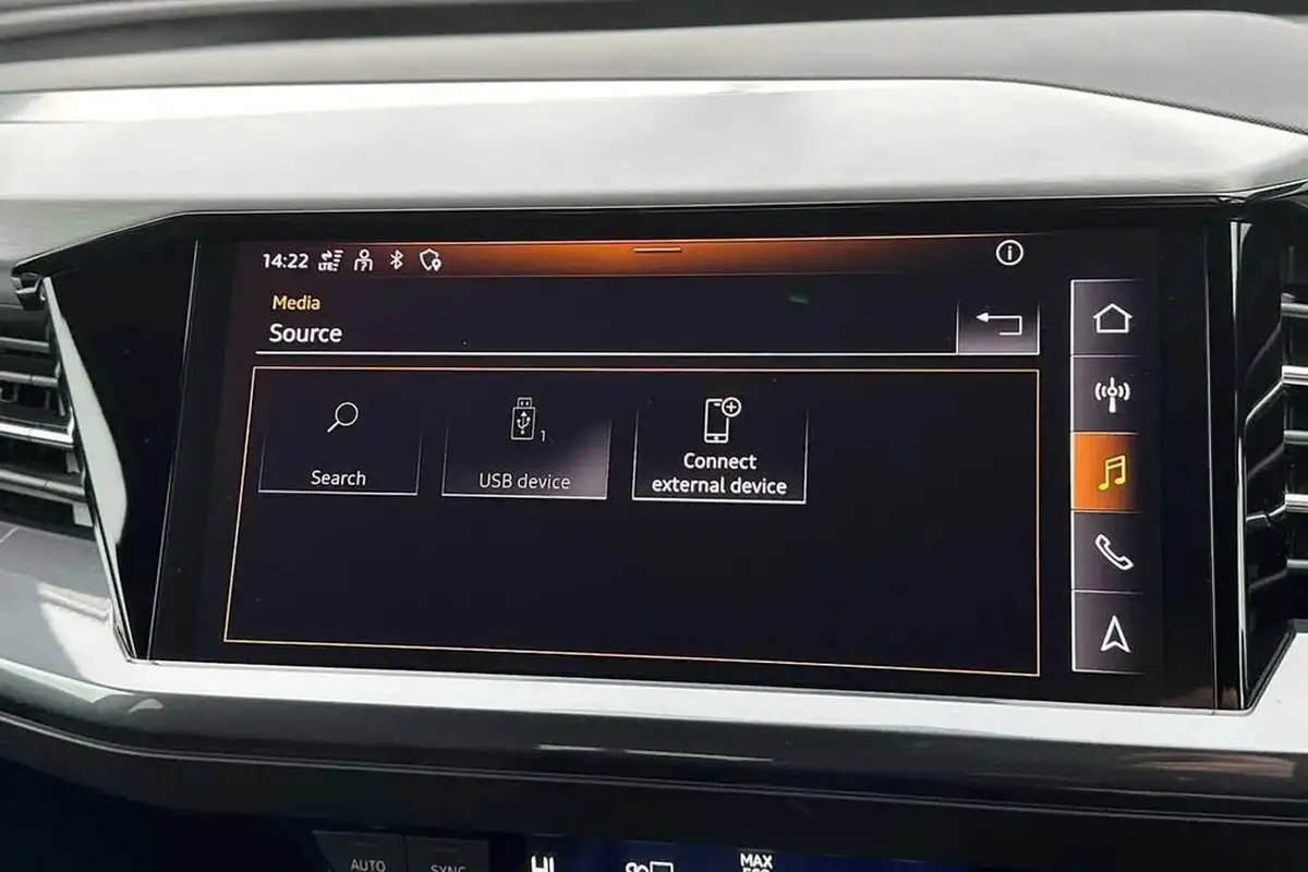 2024-audi-q4-e-tron-45e-s-line-sportback-auto-big-41