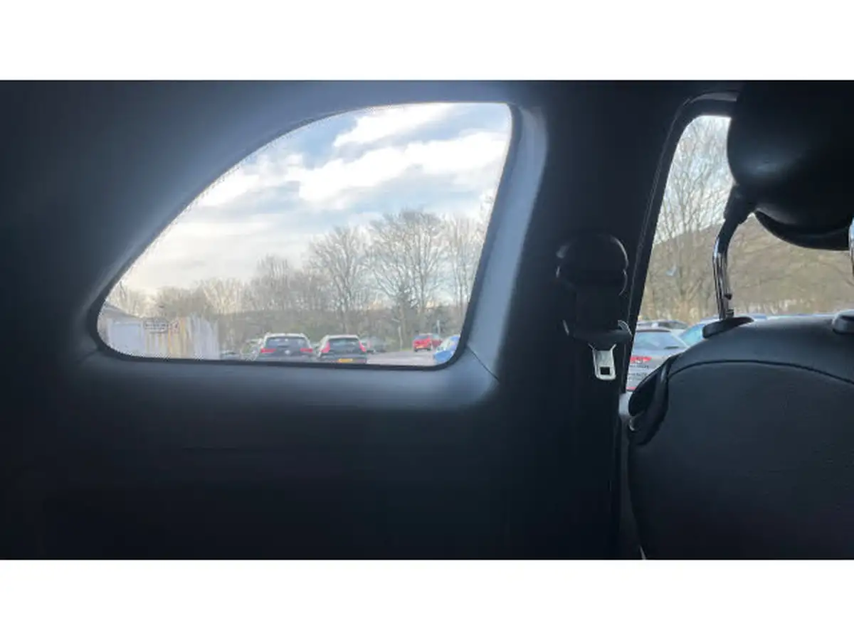 2020-fiat-500-10-star-big-24