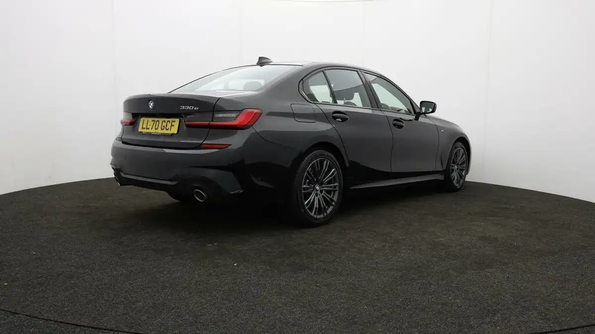 2020-bmw-3-series-20-330e-m-sport-saloon-4d-big-76