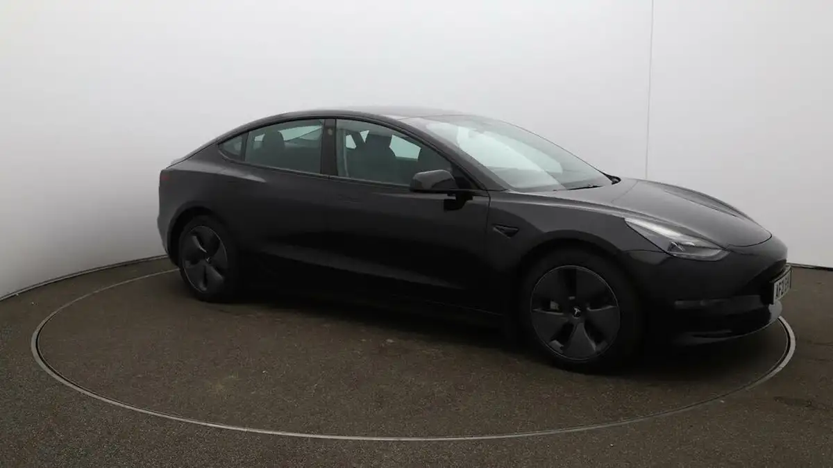 2021-tesla-model-3-e-long-range-4x4-big-42
