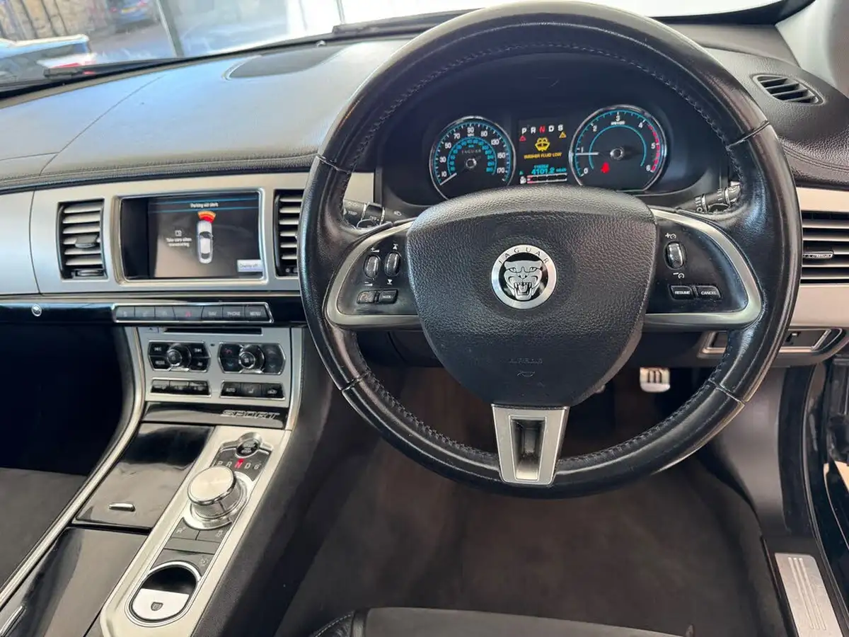 2012-jaguar-xf-22td-sport-190ps-le-saloon-4d-auto-big-8