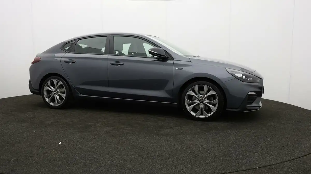 2019-hyundai-i30-14-t-gdi-n-line-nav-fastback-big-35