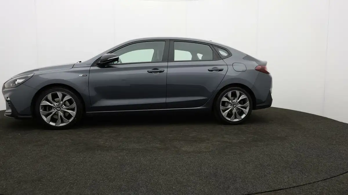 2019-hyundai-i30-14-t-gdi-n-line-nav-fastback-big-59
