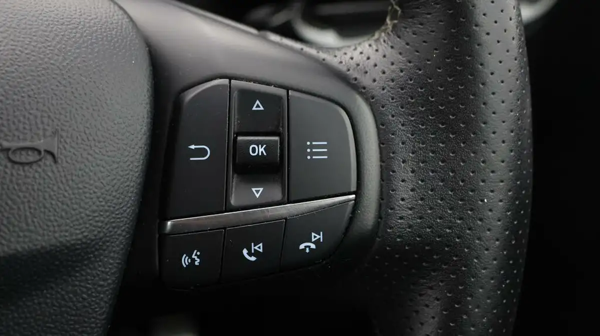 2018-ford-fiesta-10t-st-line-x-140ps-3d-big-21