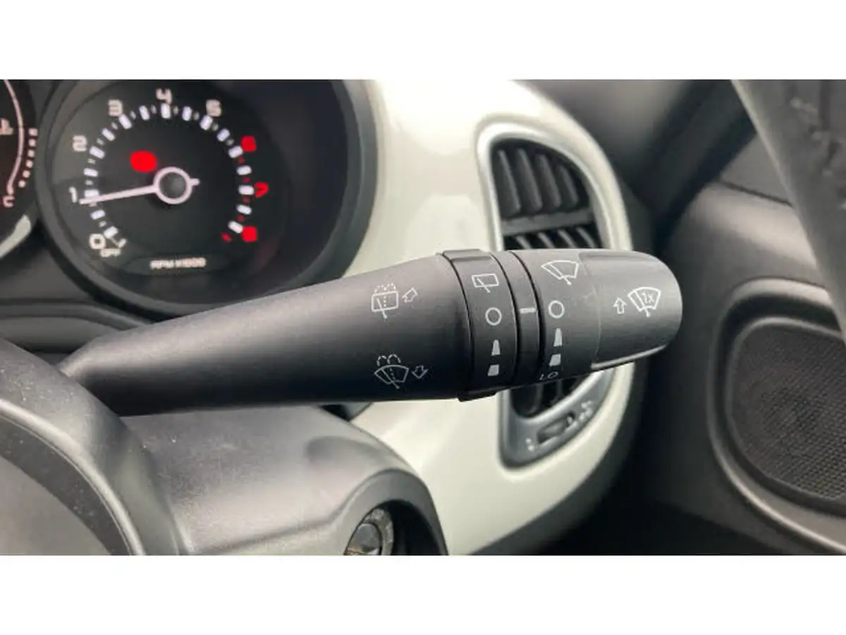 2019-fiat-500l-14-city-cross-big-34