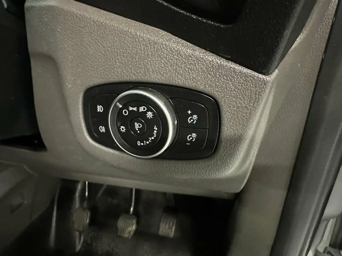 2022-ford-transit-connect-15-ecoblue-l2-250-limited-120pseu6dt-big-26
