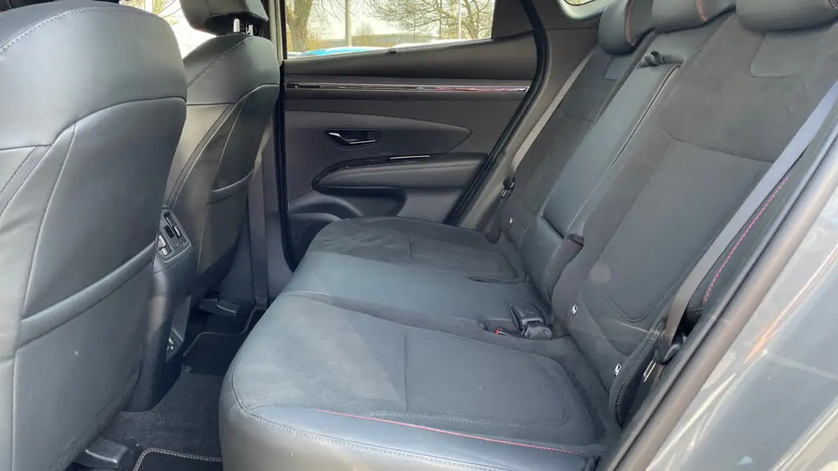 2023-hyundai-tucson-16-t-gdi-n-line-s-230ps-hybrid-auto-big-18