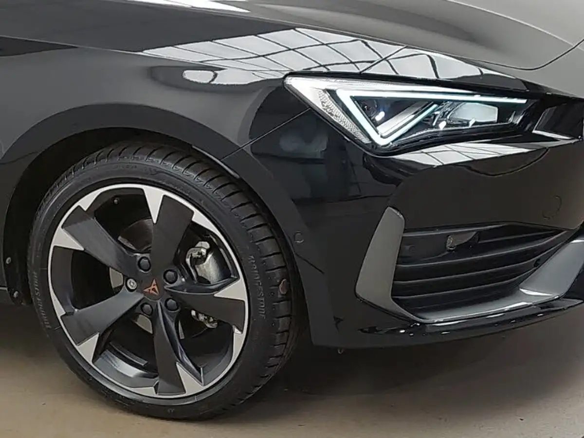 2024-cupra-leon-nf-15-etsi-v1-hatchback-big-8