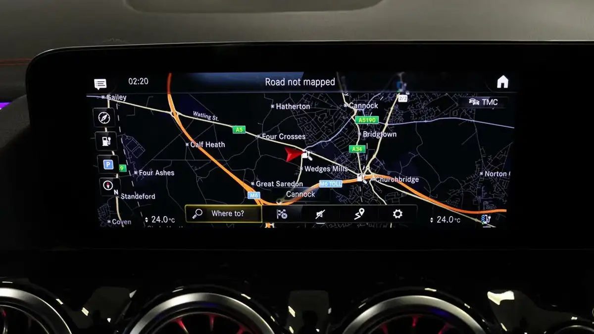 2022-mercedes-benz-eqa-e-eqa-250-amg-line-big-3