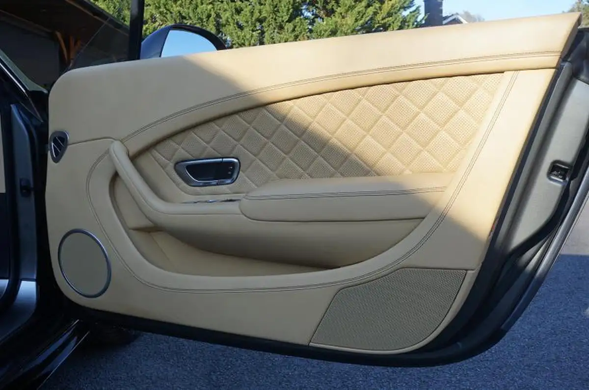 2017-bentley-continental-40-gt-v8-s-convertible-big-15