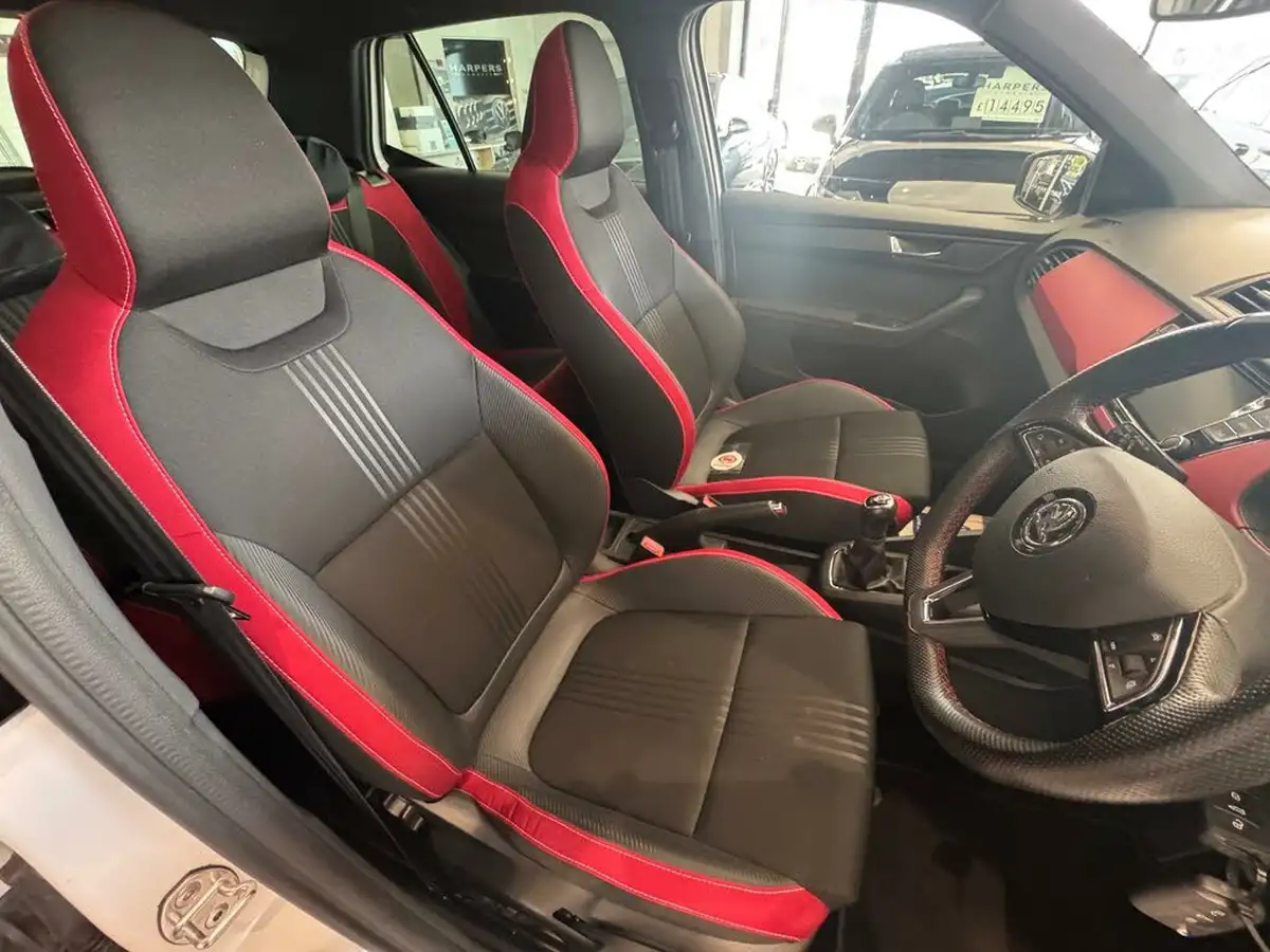 2020-skoda-fabia-10-tsi-monte-carlo-95ps-hatchback-big-11