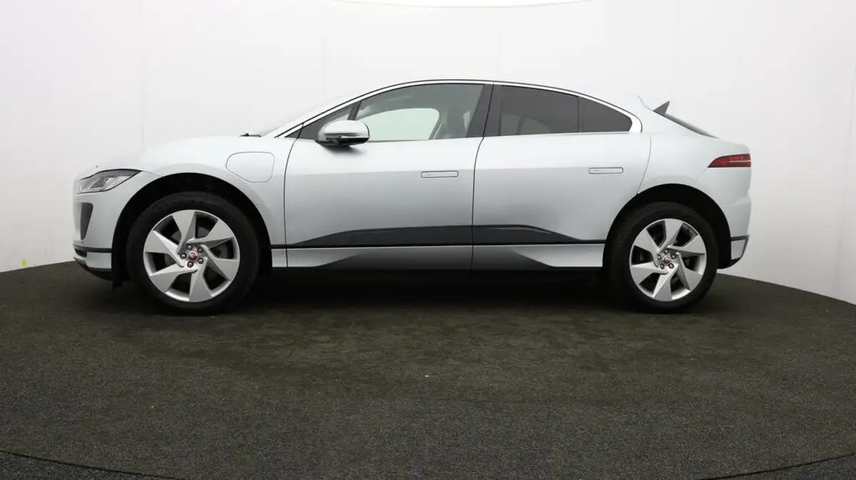 2021-jaguar-i-pace-ev400-se-big-60