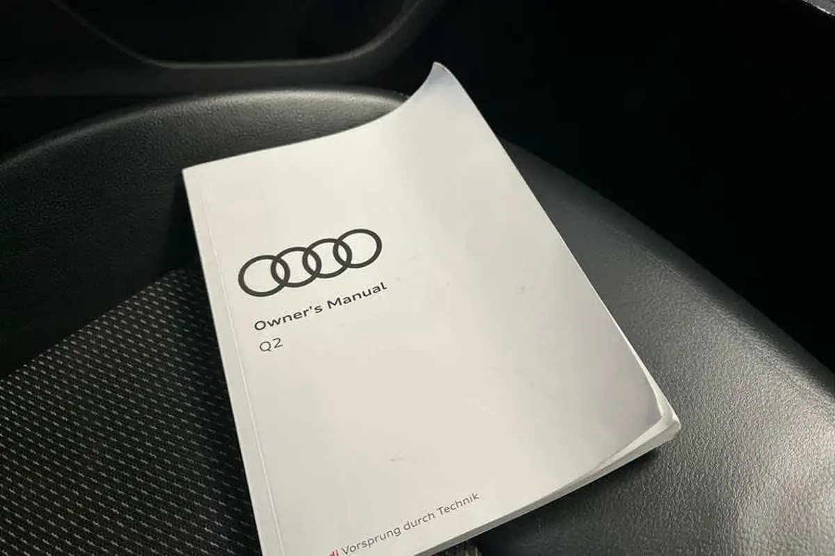 2019-audi-q2-10-30-tfsi-black-edition-big-21