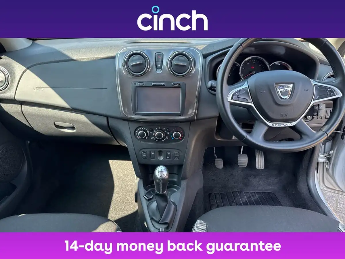 2018-dacia-sandero-stepway-09-tce-laureate-big-10