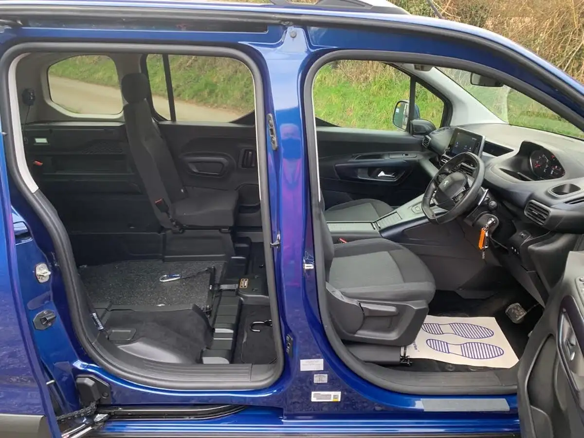 2019-peugeot-rifter-15-bluehdi-allure-130bhp-standardss-eat8-big-3